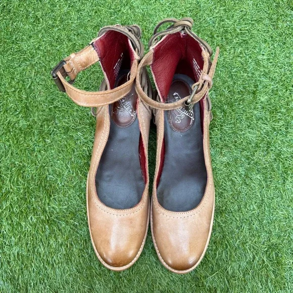Freebird by Steven Marlon Raeanne Leather Ankle Strap Block Heel Womens‎ Size 11